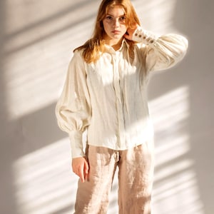 Ready to Ship Victorian Linen Blouse with Puffy Sleeves, Romantic Cottagecore Blouse for Garden Party, Vintage-Inspired Poet Blouse