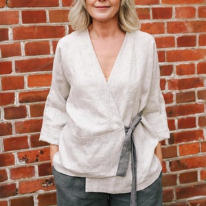 Relaxed Linen Kimono Jacket for Women, Lightweight Wrap Cardigan, City Weekend Outfit, Summer Layering Essential