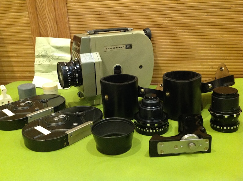 3 Lenses Vintage 1960/'s Movie Camera 16 mm film Krasnogorsk Russian Soviet Made in USSR 3 film Cassettes+Hood+film Cutting Knives+Manual
