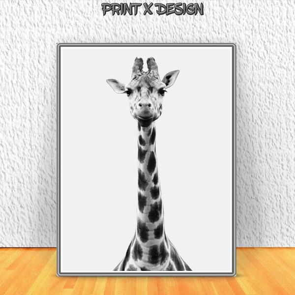 Giraffe Animal Print Digital Download. Black and white printable wall art safari nursery decor, animal head jpg