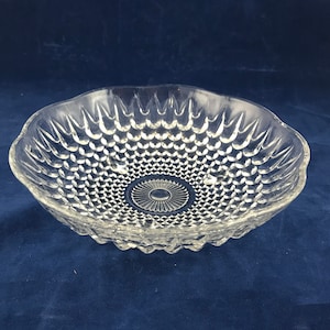 Anchor Hocking Crystal Hobnail Pattern 3-Toed Footed Scalloped Bowl 16 Clear