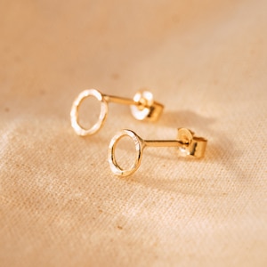 The Recycled Solid Gold Hammered Circle Studs