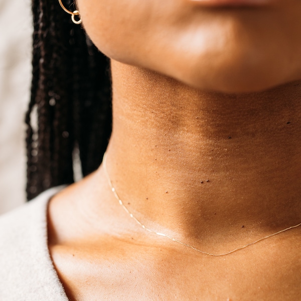 The Recycled Solid Gold 'Barely There' Chain