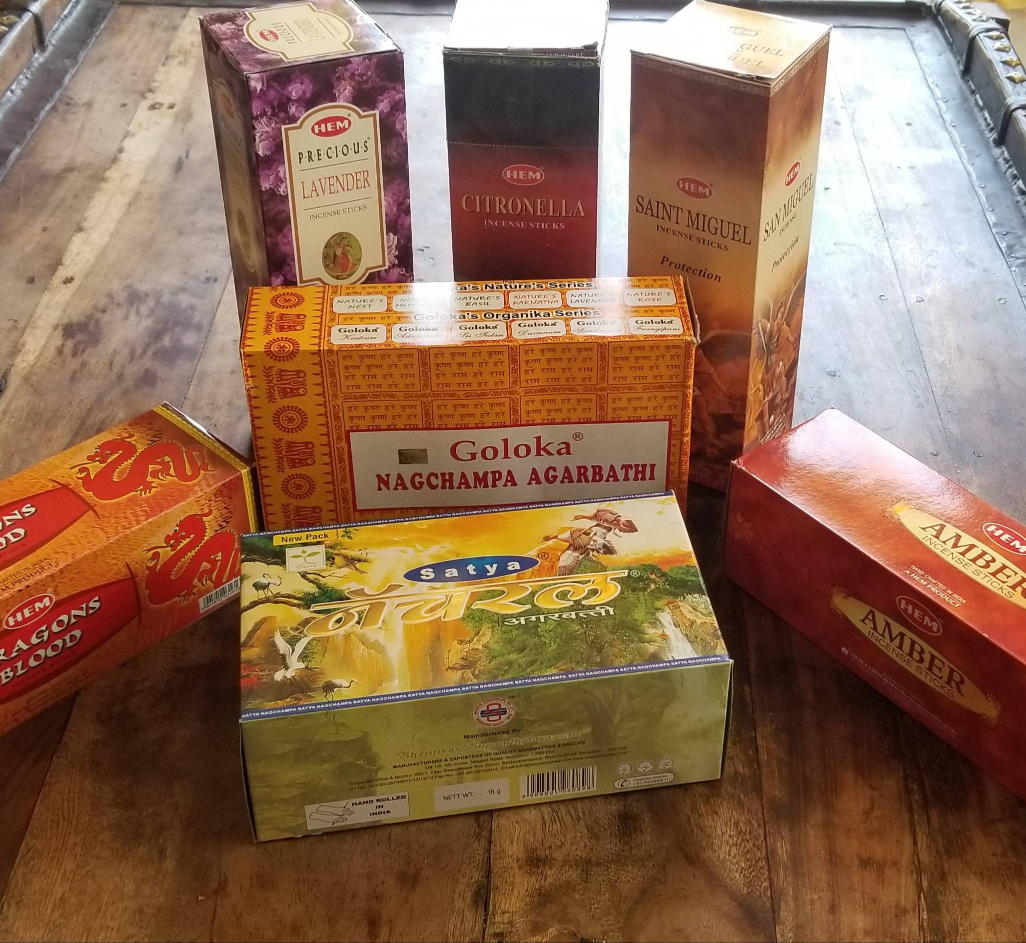 Encens Indiens | Nagchampa Goloka, Saint Michel, Ambre, Lavande, Natural, Citronnelle...