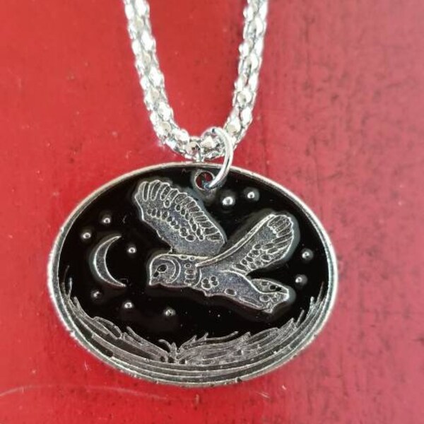 Collier chouette au clair de lune