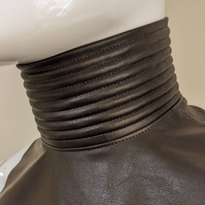 Custom-Fit Neckseal Mandalorian-Inspired Dark Brown Faux Leather with Zipper or Velcro – Made to Measure, Multiple Colors Available