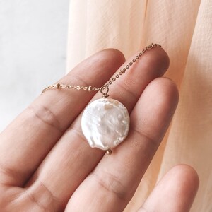 Stunning pearl pendant image 2