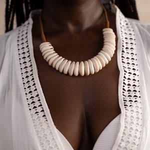 Vintage Papuan Cowrie Shell Necklace - 20 Long Boho Chic Style