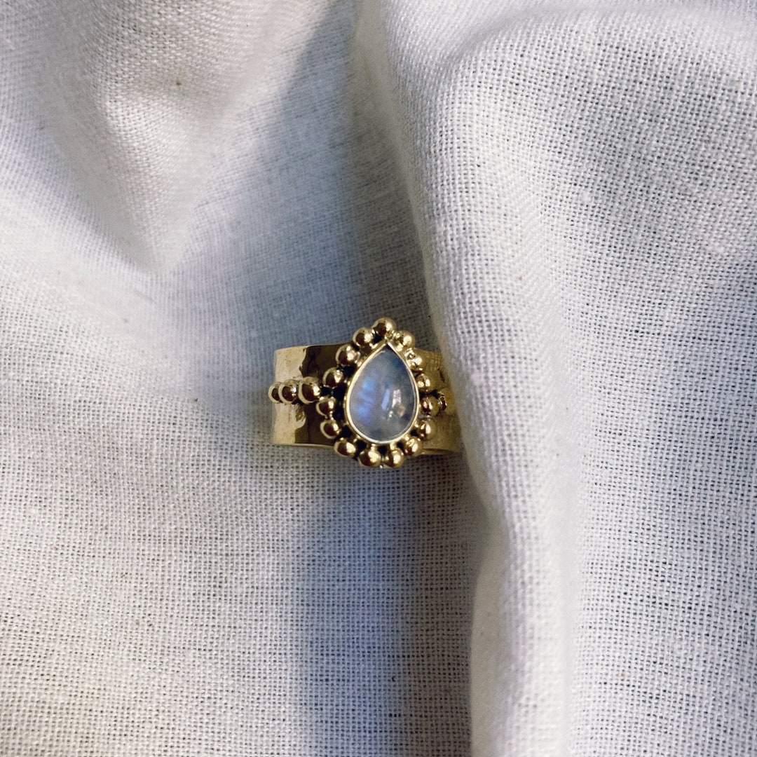 Hand Hammered Textured Drop Shape Moonstone Ring - Etsy