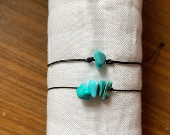 Bracelet minimaliste en pierre précieuse turquoise