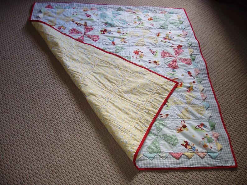 Prairie Point Baby Quiltpinwheelsprairie Pointschildren at Play