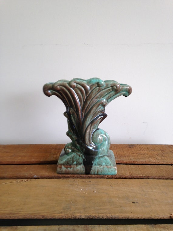 Vintage Gonder Usa Pottery Vase Marked 305 Drip Leaf Design Etsy