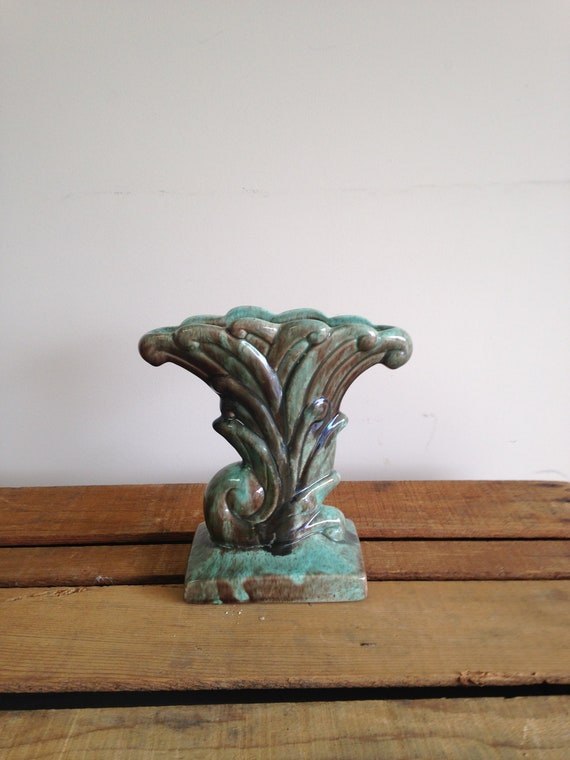 Vintage Gonder Usa Pottery Vase Marked 305 Drip Leaf Design Etsy