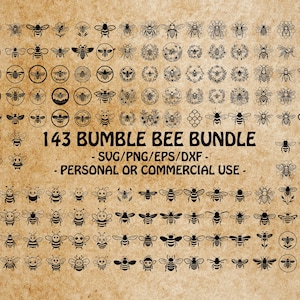 Puede incluir: Una descarga digital de 143 ilustraciones de abejorros en blanco y negro en formatos SVG, PNG, EPS y DXF. Las ilustraciones son perfectas para manualidades, scrapbooking y otros proyectos creativos. El texto "143 BUMBLE BEE BUNDLE" está en el centro de la imagen. El texto "SUG/PNG/EPS/DXF" está debajo del título. El texto "PERSONAL OR COMMERCIAL USE" está debajo de los tipos de archivos.