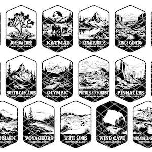 K&ouml;nnte beinhalten: Schwarz-wei&szlig;-Illustrationen von Nationalparks in den Vereinigten Staaten. Jede Illustration ist ein Sechseck mit dem Namen des Parks und "National Park" darunter. Die Illustrationen zeigen Berge, B&auml;ume, Fl&uuml;sse und andere nat&uuml;rliche Merkmale.
