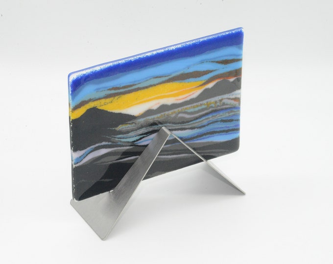 Triangle Shaped Stainless Steel Fused Glass Stand