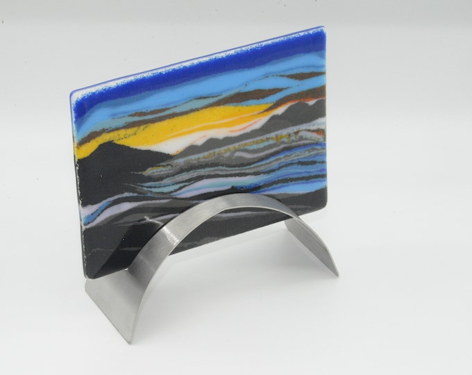 Deep Curve Shaped Stainless Steel Fused Glass Stand