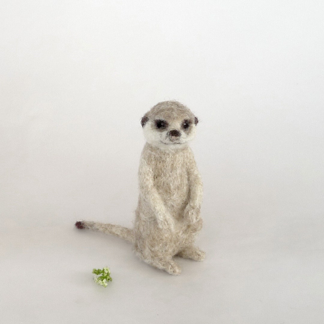 Needle Felted Baby Meerkat/felted Baby Meerkat /realistic Meerkat