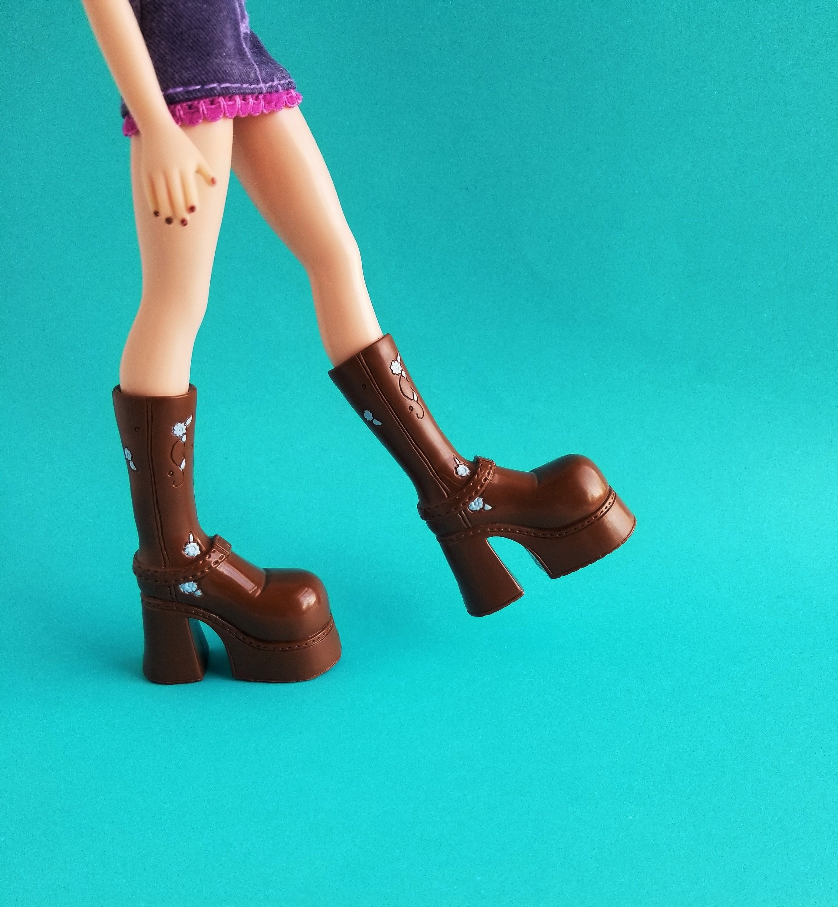 2000's Bratz Doll Boots Tall Platforms, Brown With Floral Print