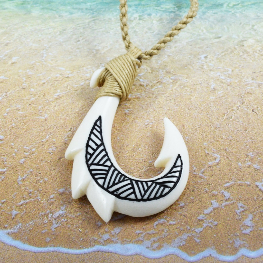 Hawaiian Jewelry Carved Hawaiian Bone Fish Hook Hawaii Pendant