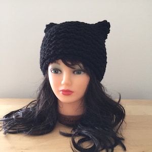 Black Cat Hat (Chunky knit)  Ladies/Girls