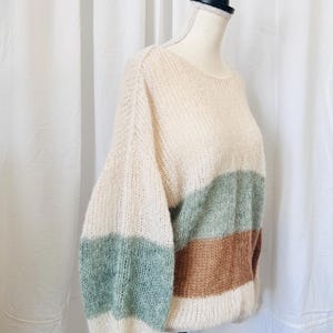 Hand-knitted sweater made of pure alpaca silk wool