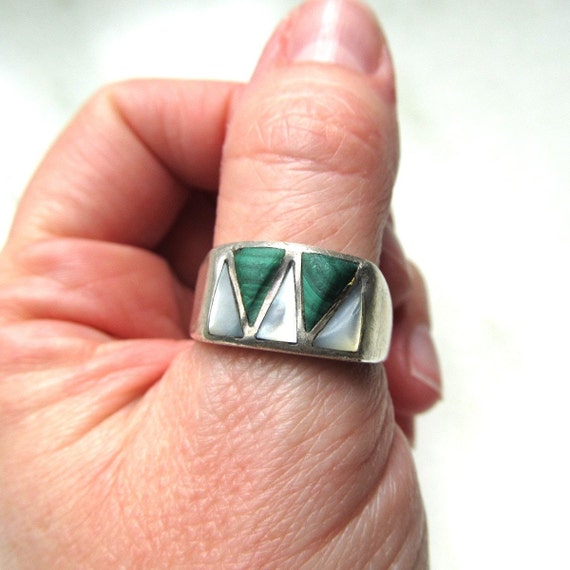 Vintage Navajo Malachite & Mother of Pearl Sterli… - image 8