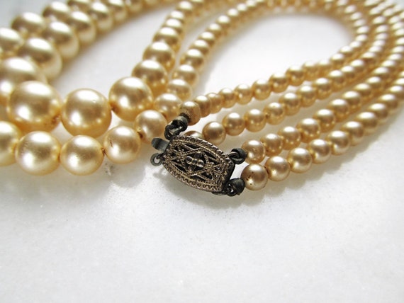 Vintage Double Strand Gold Finish Pearl Necklace … - image 7