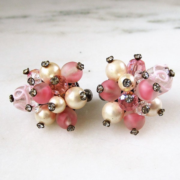 Vendome Vintage Pink Art Glass & Crystal Bead Rhinestone Clip Earrings ETC2439