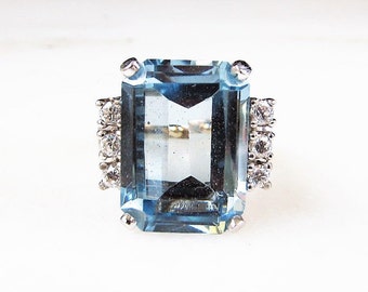 Estate 14K White Gold Created Aquamarine Genuine Diamond Cocktail Ring ETC2292