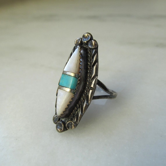 Vintage Navajo Turquoise Mother of Pearl Sterling… - image 2