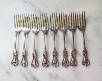 Antique Towle Sterling Silver Old Colonial 8 Count Salad Forks ETC5628