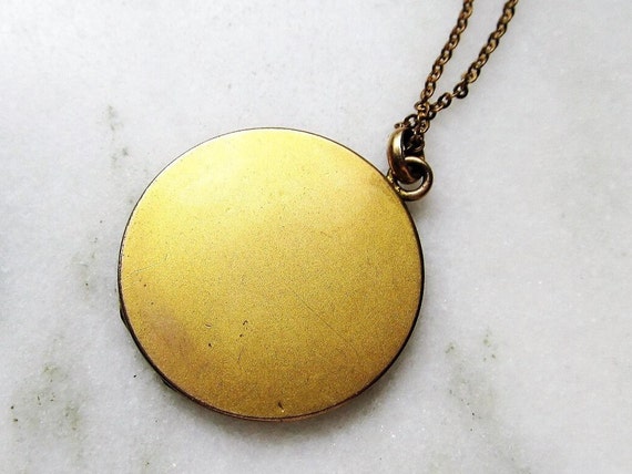 Vintage Gold Filled Large Round Photo Locket Mono… - image 6