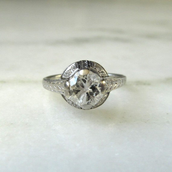 Vintage Platinum Etched Ladies Damaged Diamond Fi… - image 1