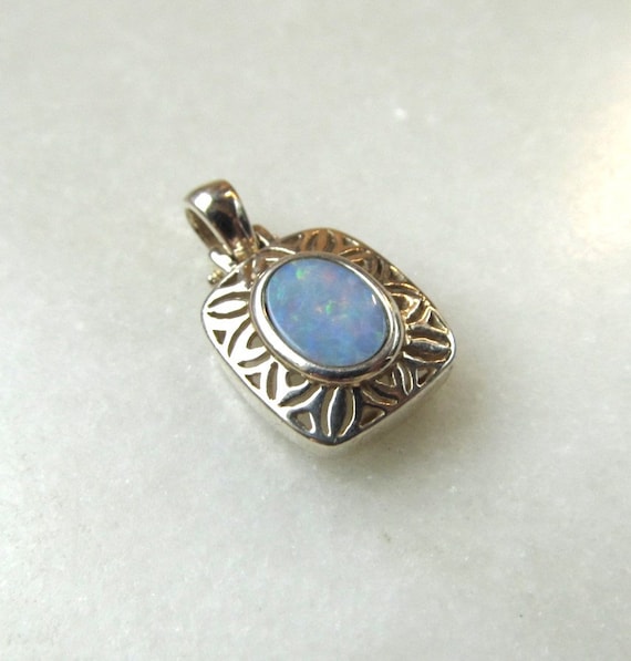 Vintage Sterling Silver Pale Blue Opal Pendant ET… - image 7