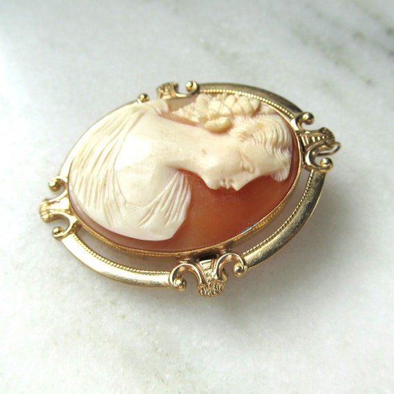 Antique 10K Gold Carved Shell Cameo Brooch Pin ET… - image 6