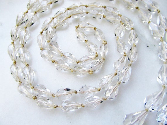 Vintage Art Deco Faceted Clear Glass Beaded Neckl… - image 4