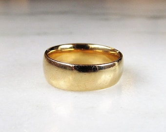 Vintage 18K Yellow Gold Wedding Band Ring Size 8 ETC6082