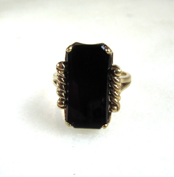 Vintage 10K Yellow Gold Ladies Onyx Ring ETC8219 - image 9