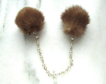 Vintage 1960's Mink Button Sweater Guard Clips w/ Pearl Accent Chain ETC9473