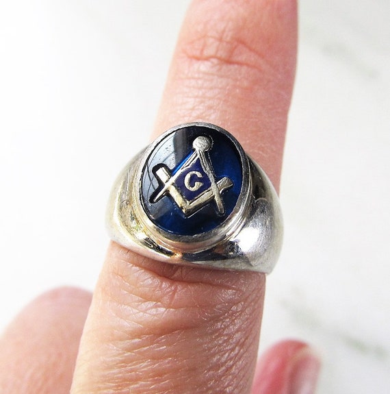 Gothic cheap 10k ring