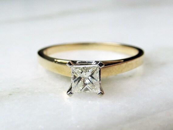 14K Yellow Gold .30 Carat Princess Diamond Engagement Wedding Ring