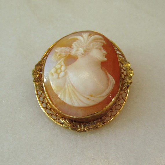 Antique 10K Yellow Gold Filigree Carved Shell Cam… - image 2