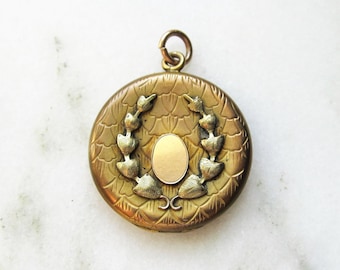 Estate Gold Filled Ornate Round Picture Locket Not Monogrammed