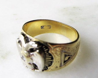 Double headed eagle shop ring 32