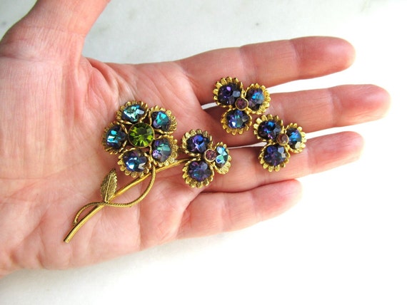 Vintage Rivoli Crystal Floral Brooch & Earrings S… - image 7