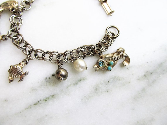 Vintage Whale Fish Charm Bracelet Silver Tone ETC… - image 3