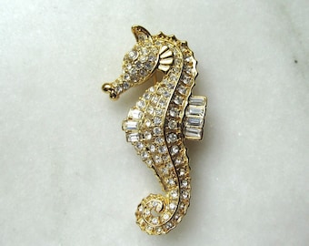 Nolan Miller Crystal Seahorse Rhinestone Brooch Pin Gold Tone ETC8057