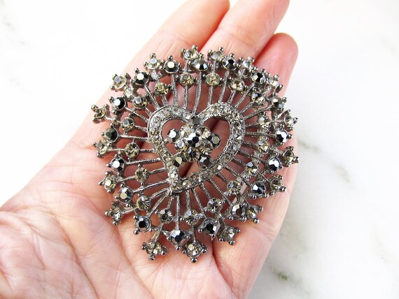 Vintage Large Rhinestone Brooch Pin ETC5234 - image 7