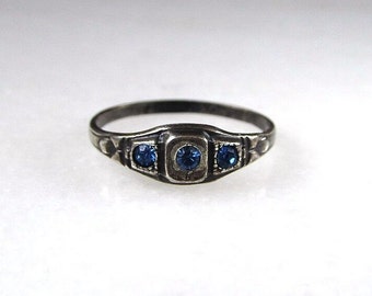 Vintage Sterling Silver Uncus Blue Glass Stones Ladies Ring Sz 5 ETC7082